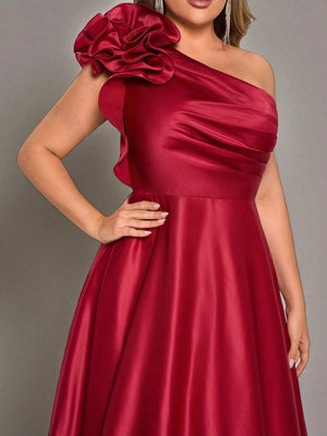 Marsala Vestido Longo de Festa Plus Size com Flor no Ombro