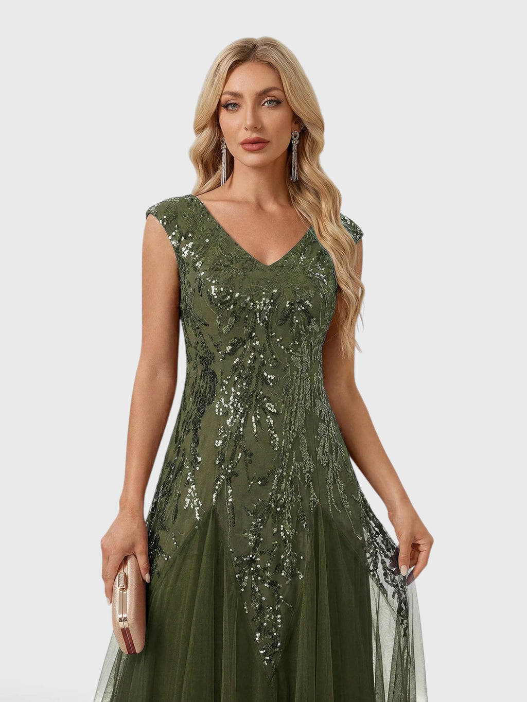 Vestido de Festa Longo Plus Size Bordado em Paetê Alpha