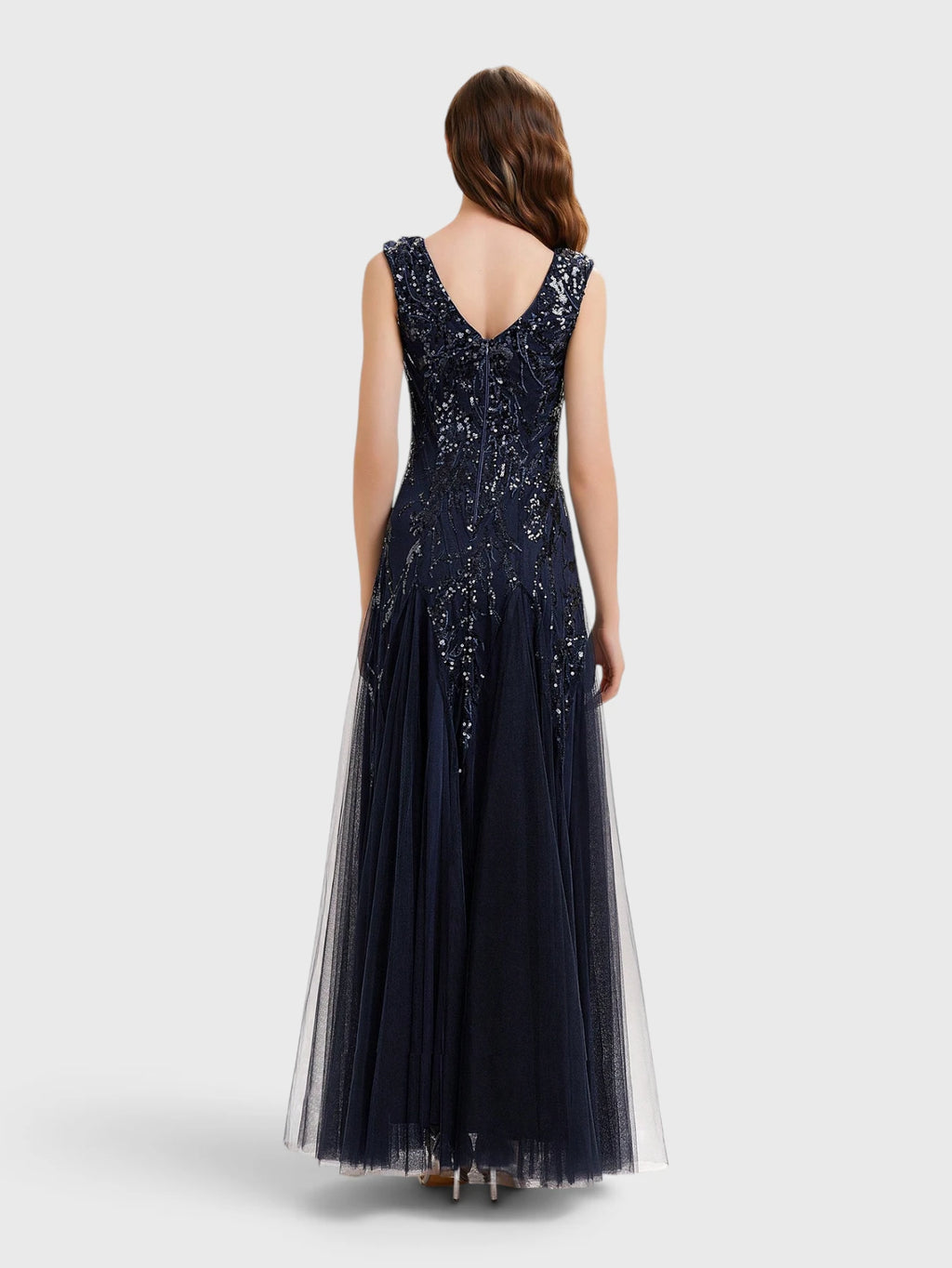 Vestido de Festa Longo Plus Size Bordado em Paetê Alpha