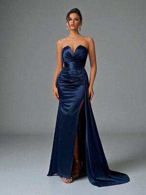 Vestido de Festa Azul Marinho Vestido de Festa Longo Tomara que Caia Cauda Extreme