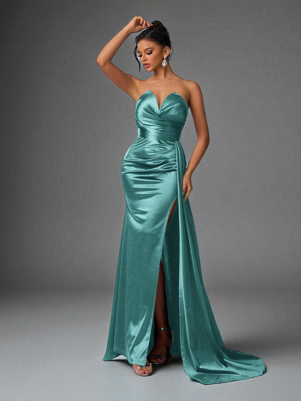 Vestido de Festa Verde Menta Vestido de Festa Longo Tomara que Caia Cauda Extreme