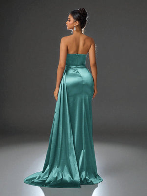 Vestido de Festa Verde Menta Vestido de Festa Longo Tomara que Caia Cauda Extreme