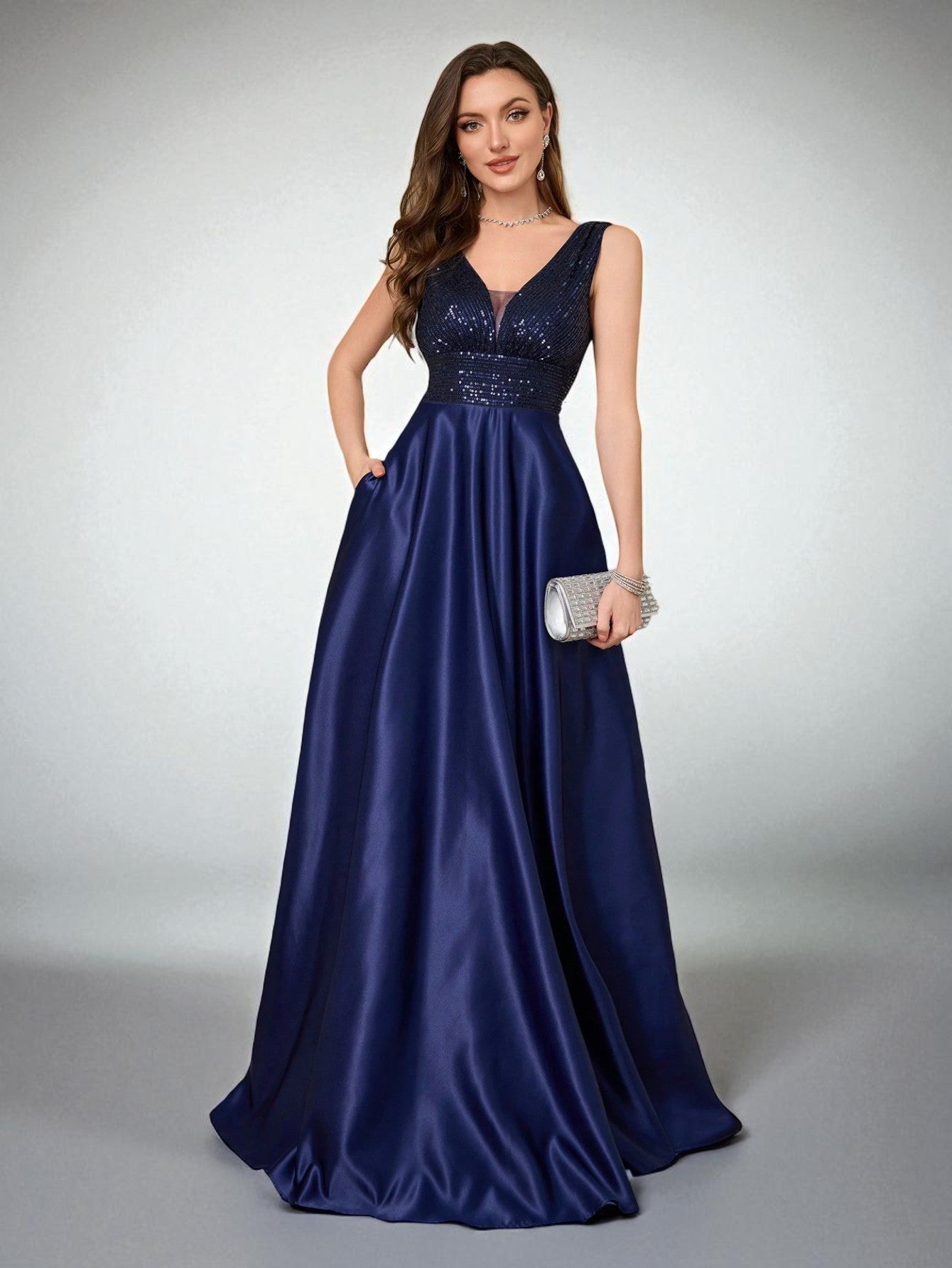 Vestido de Festa Azul Marinho Vestido de Festa Longo com Bolso Lateral Paetê Leonor