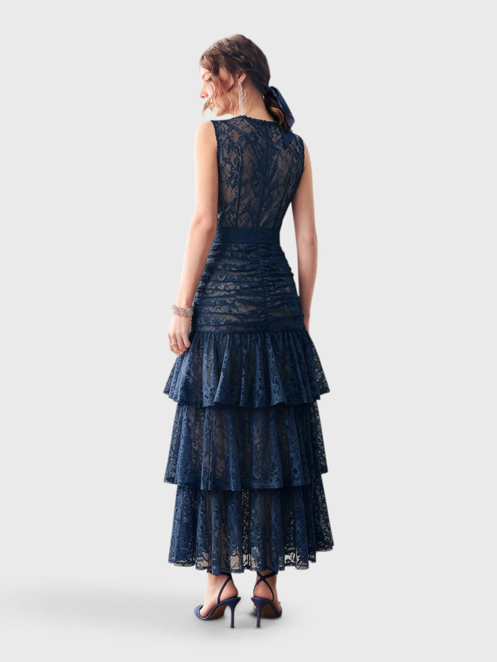 Vestido de Festa Tule com Bordado e Cinto Melissa