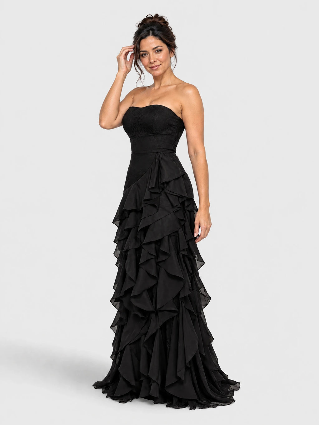 Vestido de festa longo em camadas Milla, preto, vista lateral.