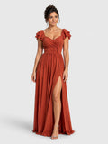Vestido de festa longo com fenda Paty terracota, vista frontal.