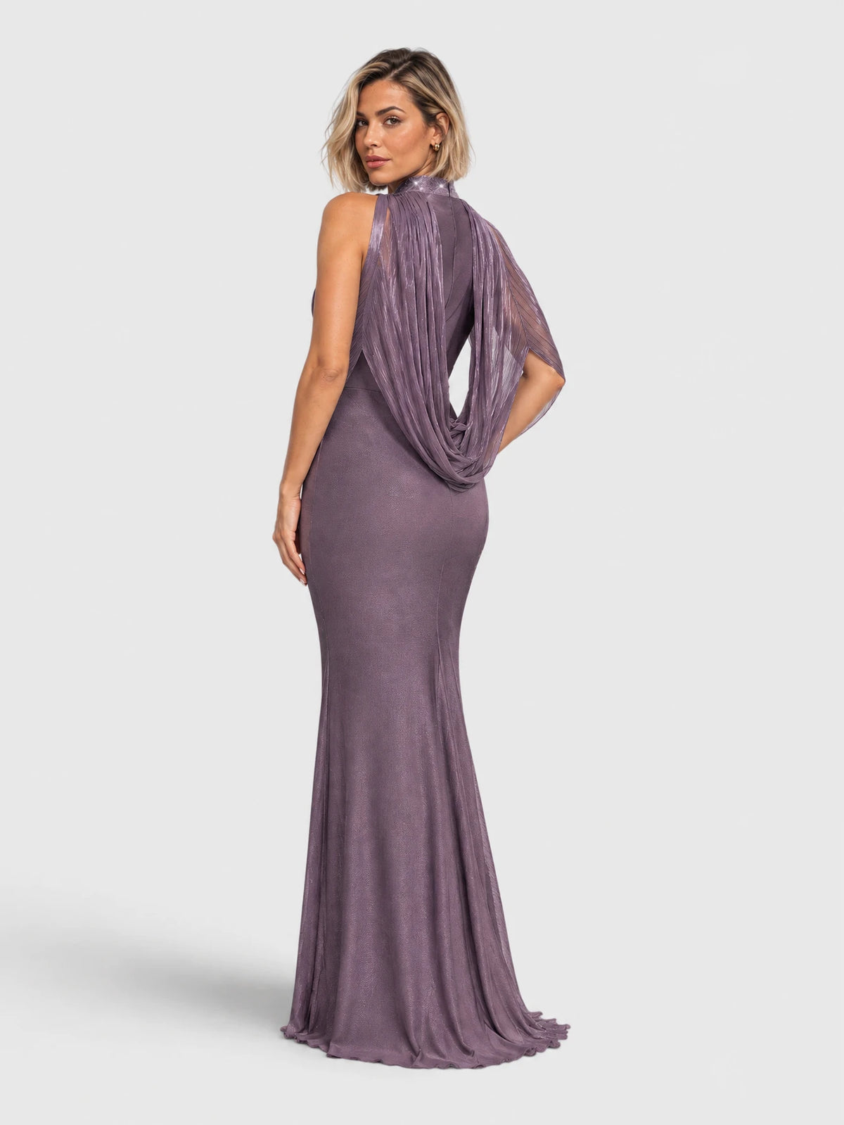 Vestido de festa 155 cm (do ombro até a barra) lilás, vista costas