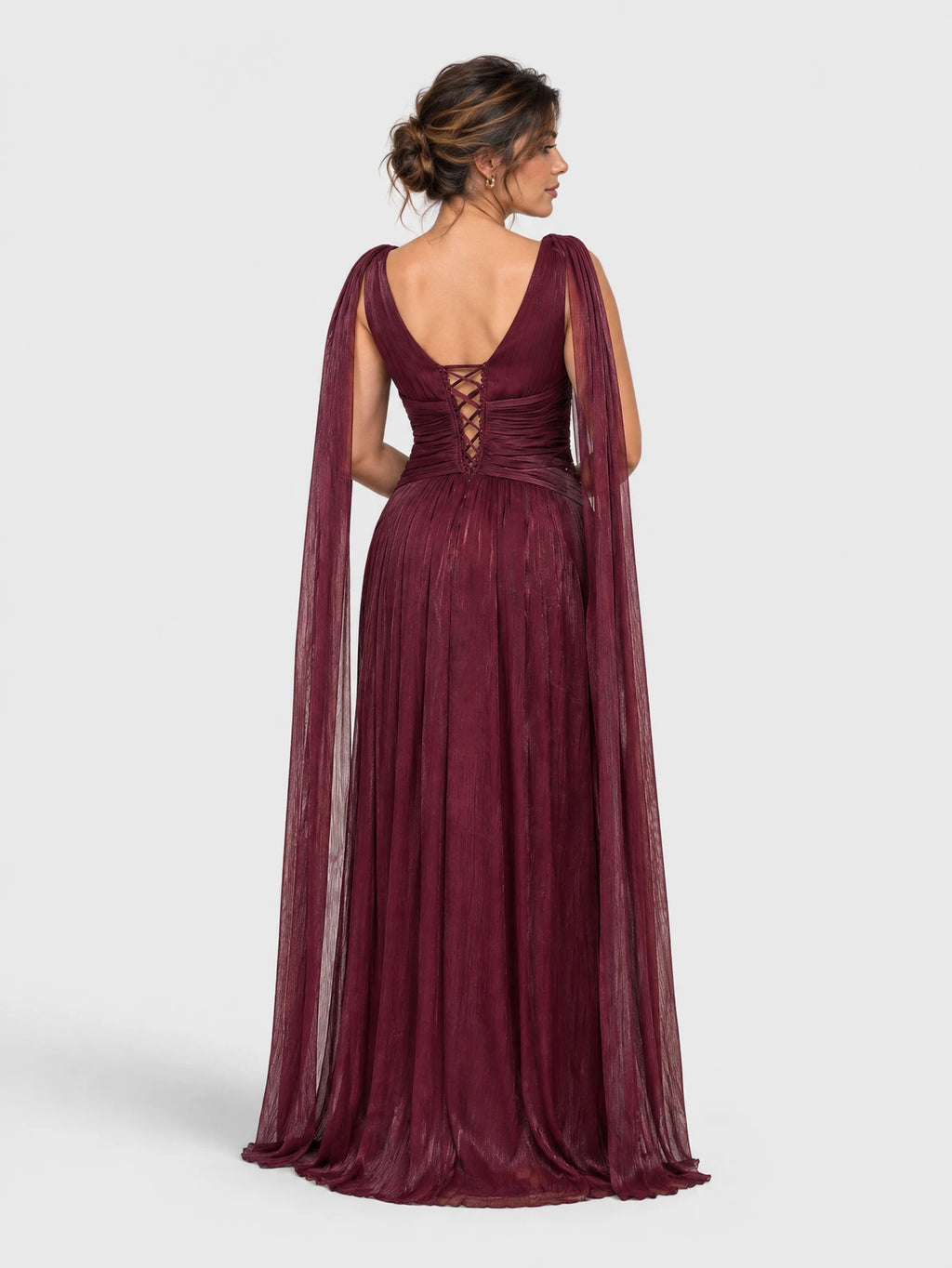 Vestido de Festa Marsala Vestido de Festa Longo Plus Size com Capa Dupla Apliques Famme