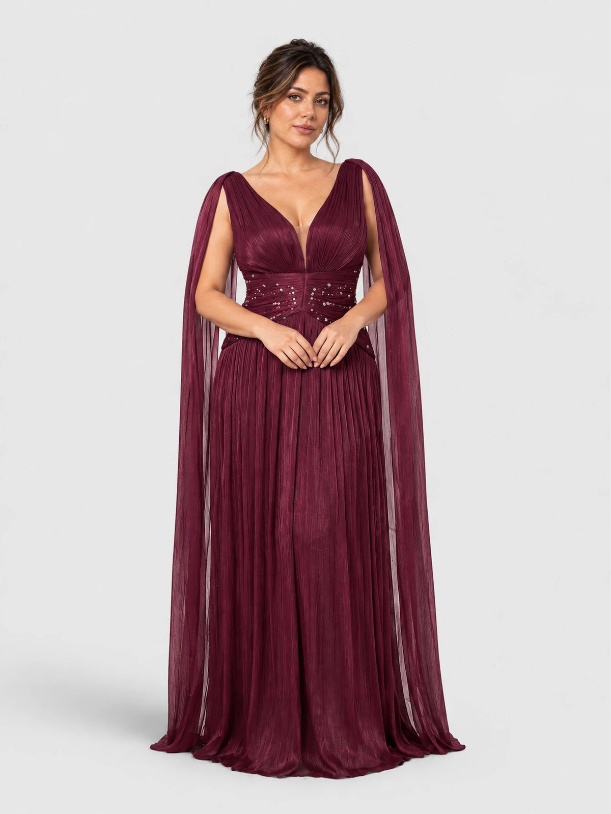 Vestido de Festa Marsala Vestido de Festa Longo Plus Size com Capa Dupla Apliques Famme