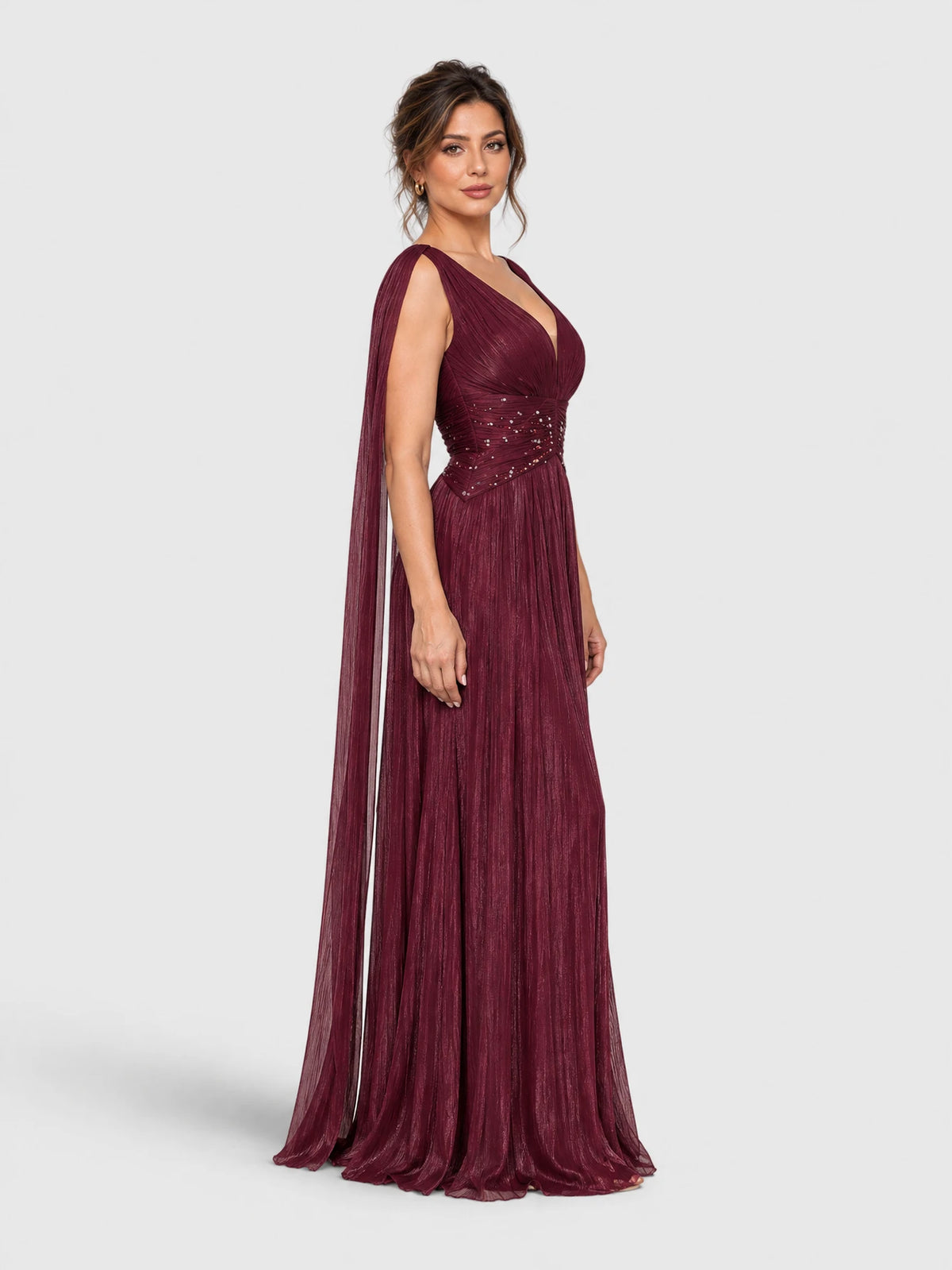 Vestido de Festa Marsala Vestido de Festa Longo Plus Size com Capa Dupla Apliques Famme