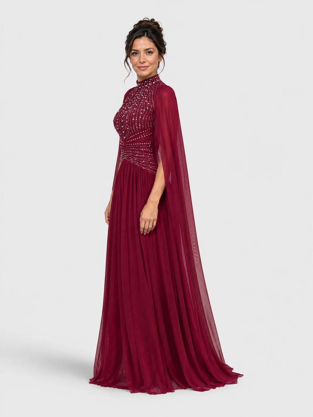 Vestido de festa longo Tulum com capa dupla, na cor marsala, vista lateral