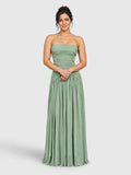 Vestido de festa longo tomara que caia Fanny verde menta, vista frontal.