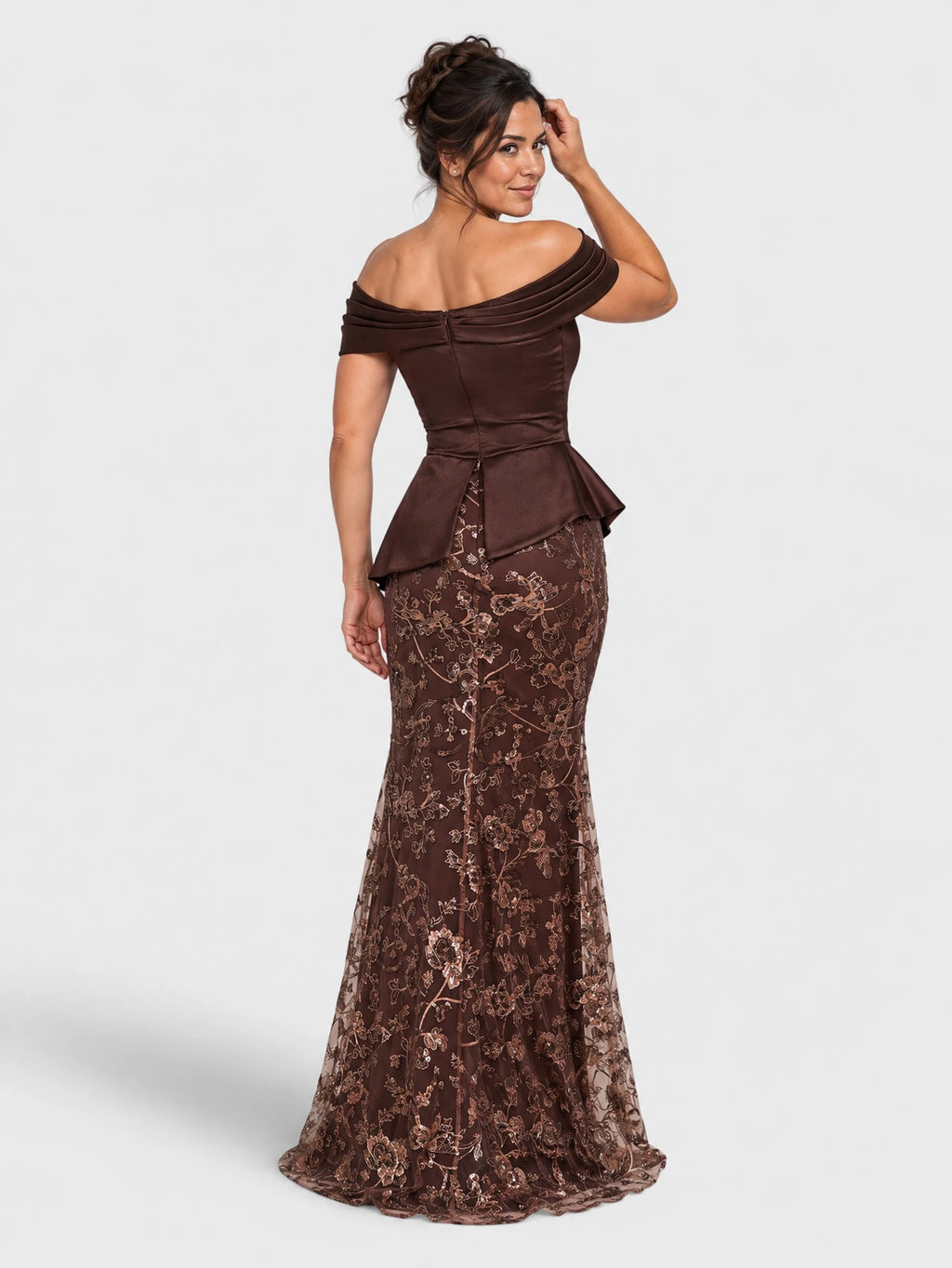 Vestido de Festa Marrom Vestido de Festa Ombro a Ombro Bordado Flowers Formal