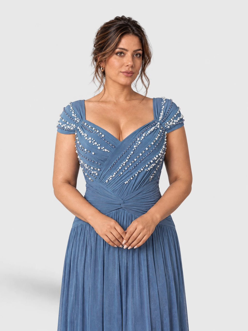 Vestido de Festa Azul Empoeirado Vestido de Festa Plus Size Bordado Plissado Vitória